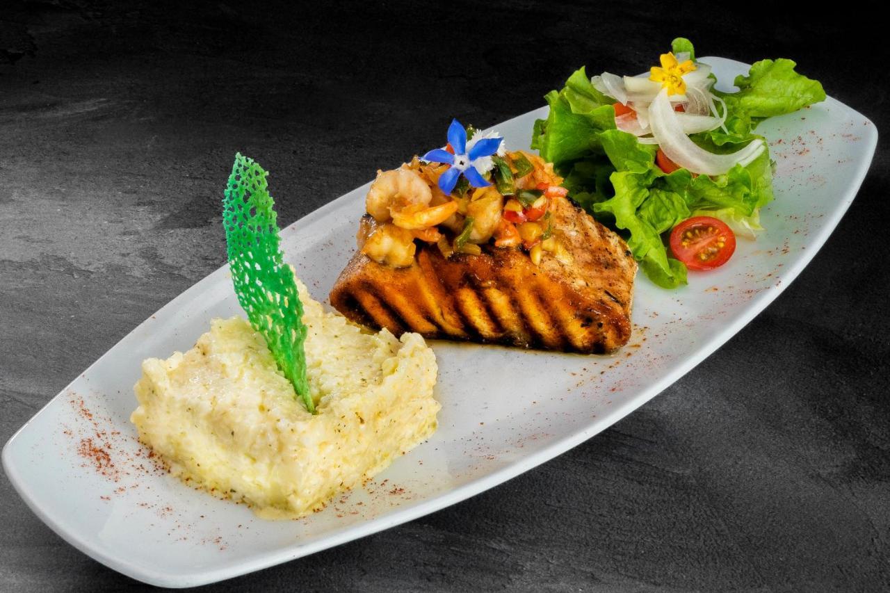 Hotel Stubel Suites & Cafe Quito Ngoại thất bức ảnh