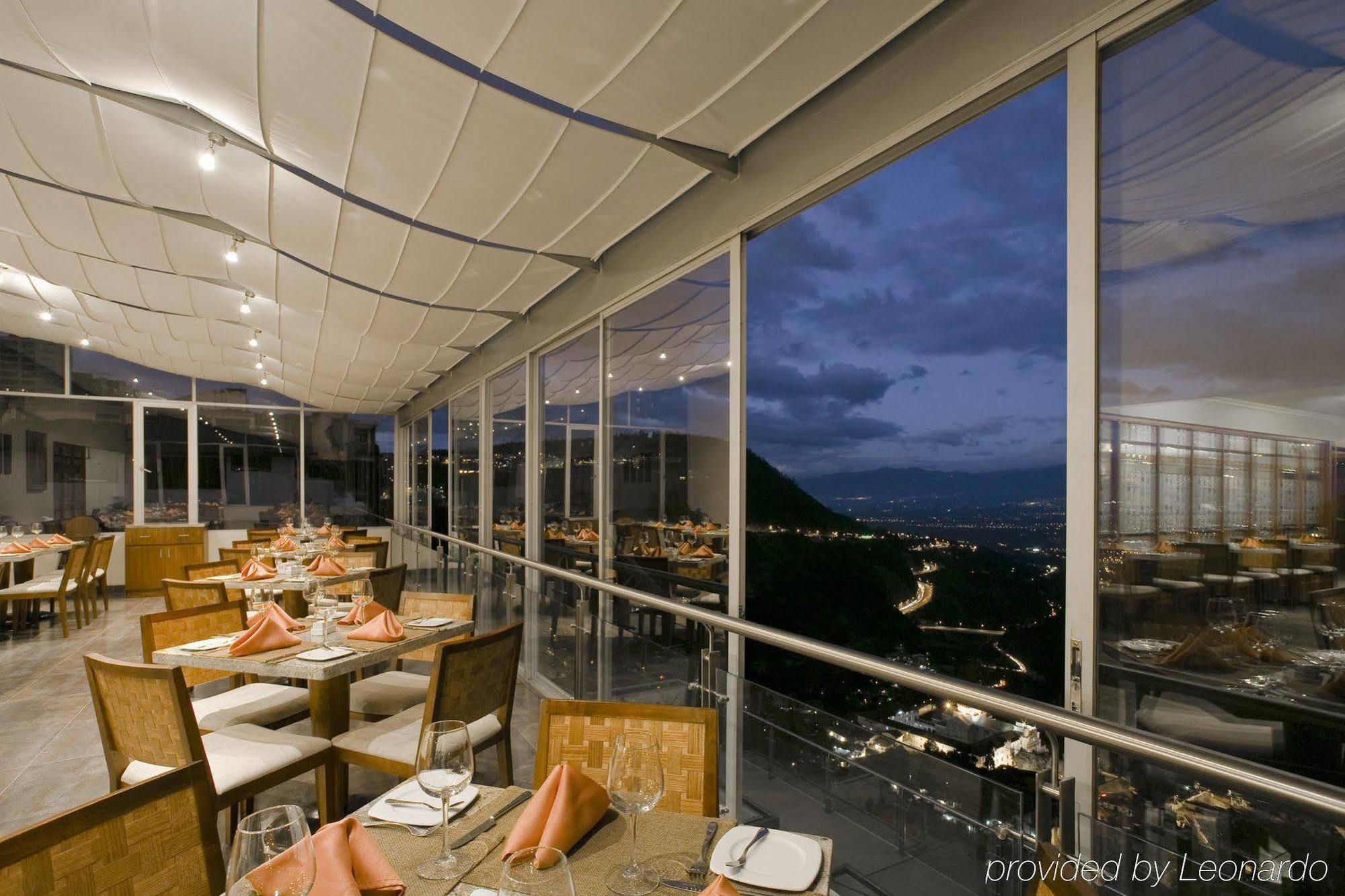 Hotel Stubel Suites & Cafe Quito Ngoại thất bức ảnh