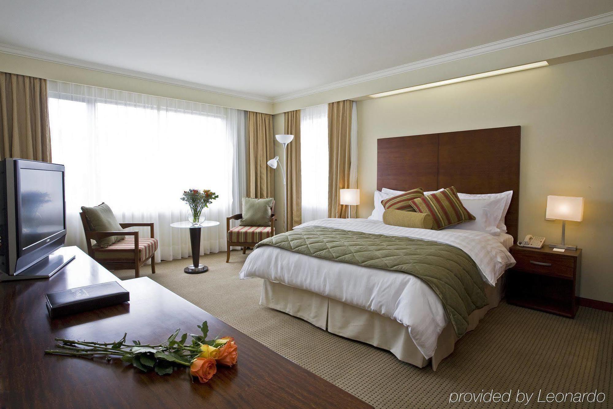Hotel Stubel Suites & Cafe Quito Phòng bức ảnh